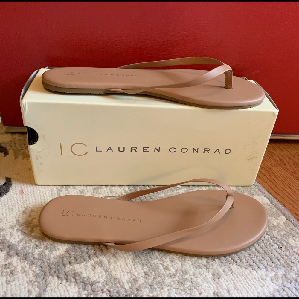 New, Lauren Conrad Tan Valencia Flip Flops, Size 8